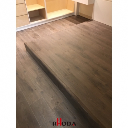 1018.01.jpg 1018.01.jpg