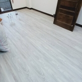 ☆選擇使用: DECOPAVI品牌 JU602富麗歐橡 防水石塑耐磨地板